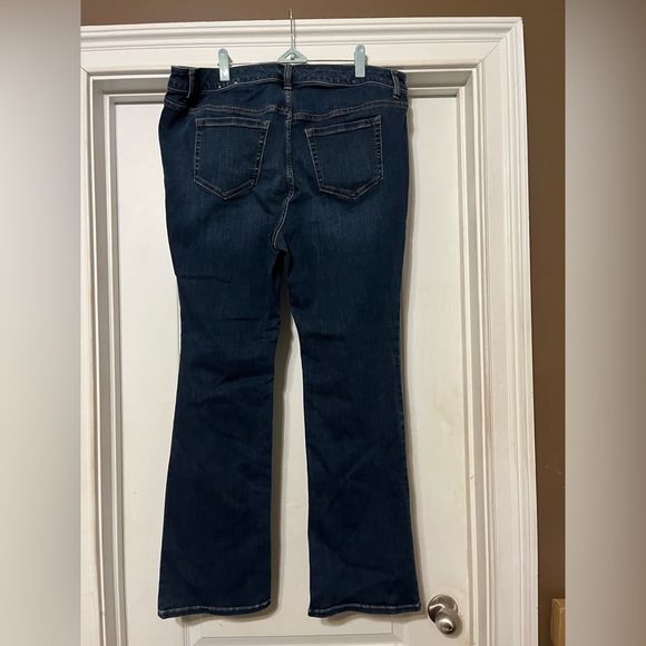 Lane Bryant Flex Magic Waistband Straight Fit High-rise Boot Size 18 short - Picture 3 of 5